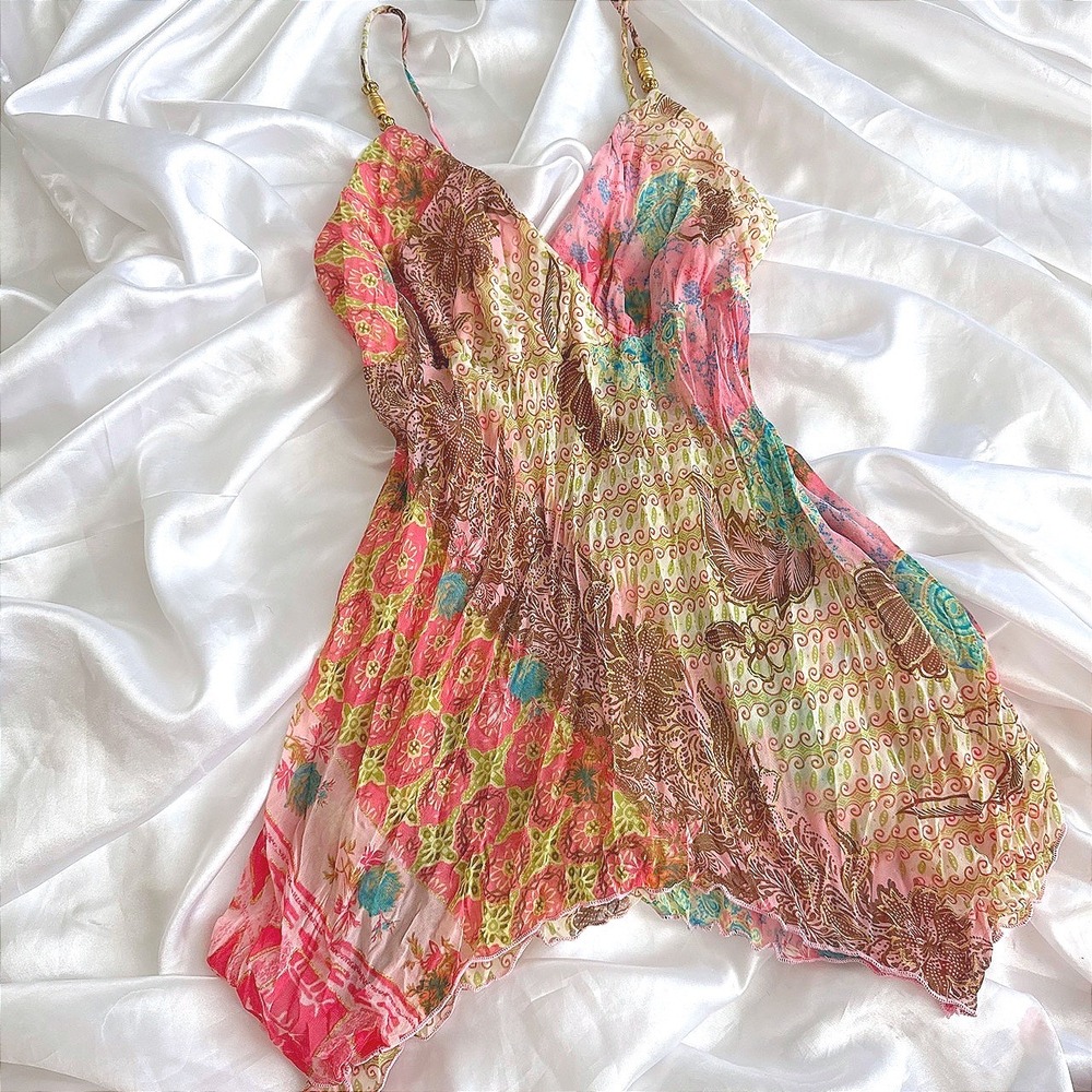 New Shine USA Floral Batik Handkerchief Hem Top Pink Gold Bead Straps Small